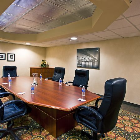 Holiday Inn Express Hotel & Suites Waterford By Ihg Facilități foto